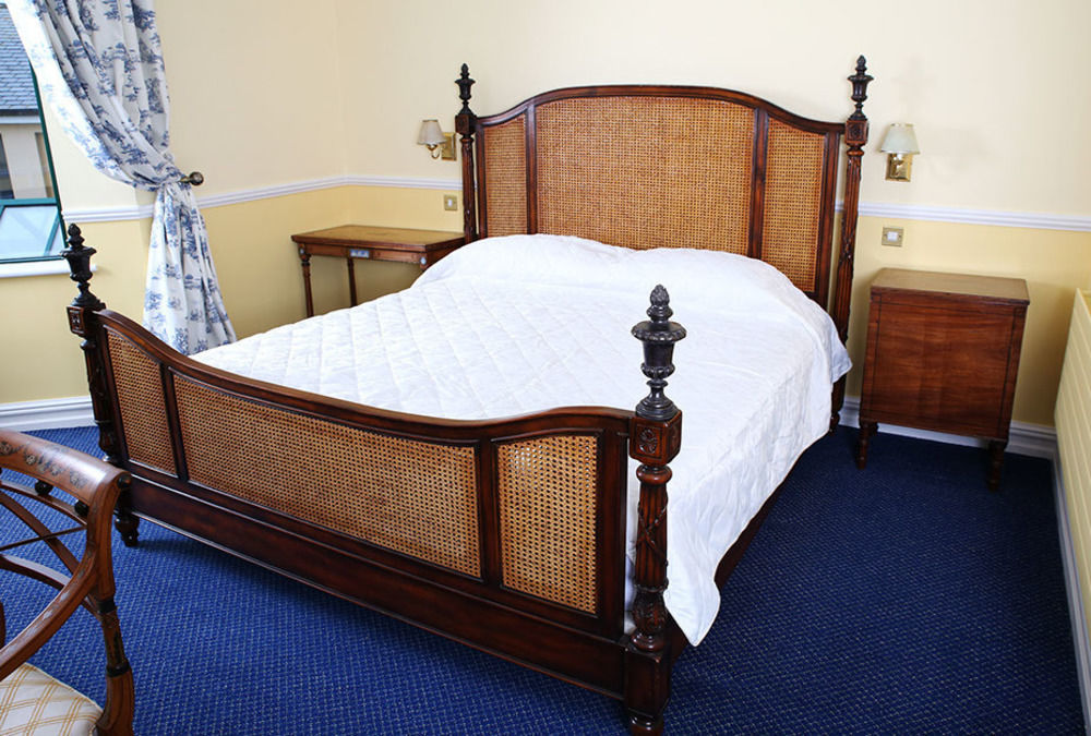 Reddans Of Bettystown Luxury Bed & Breakfast, Restaurant And Bar Exterior photo